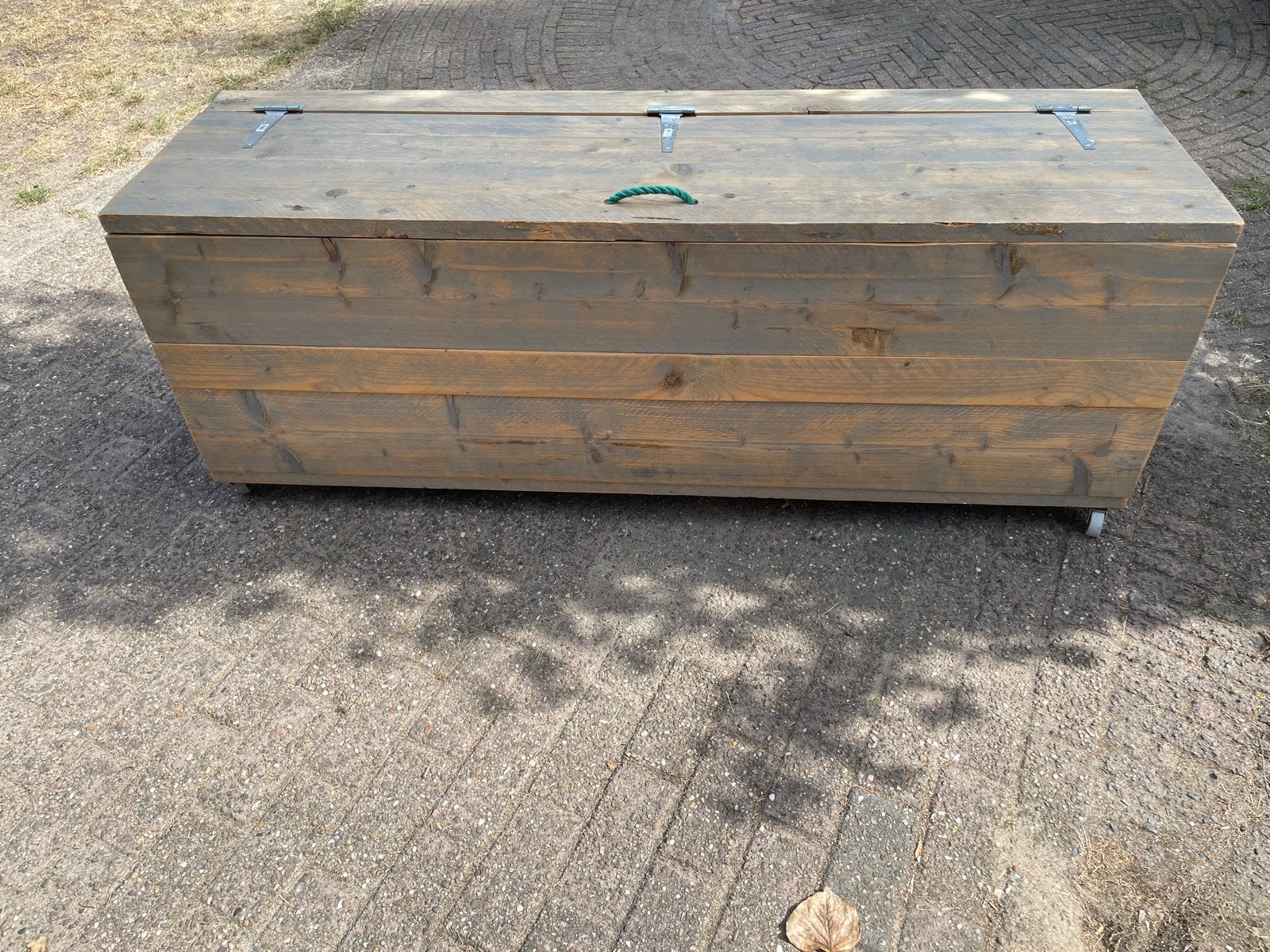 Grijze speelgoedkist van steigerhout op wieltjes, Ophalen, Minder dan 50 cm, Gebruikt, 150 tot 200 cm