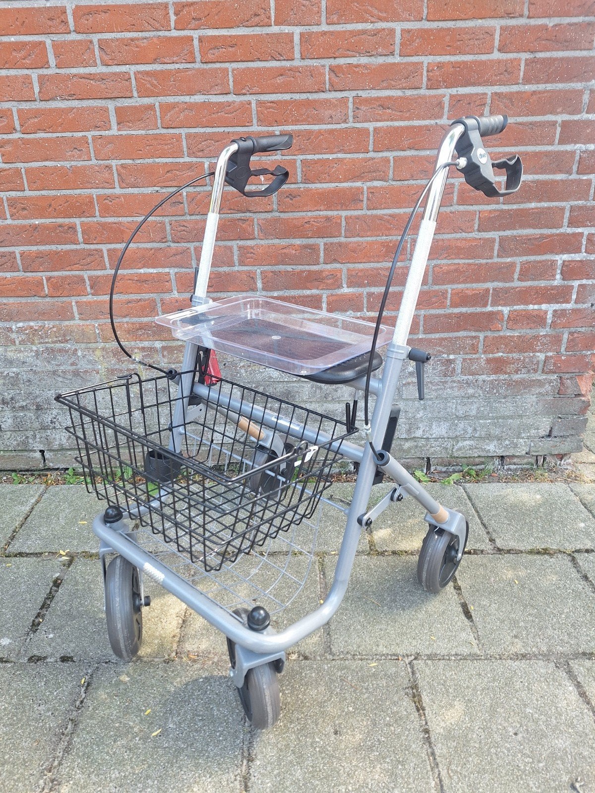 Rollator, Ophalen