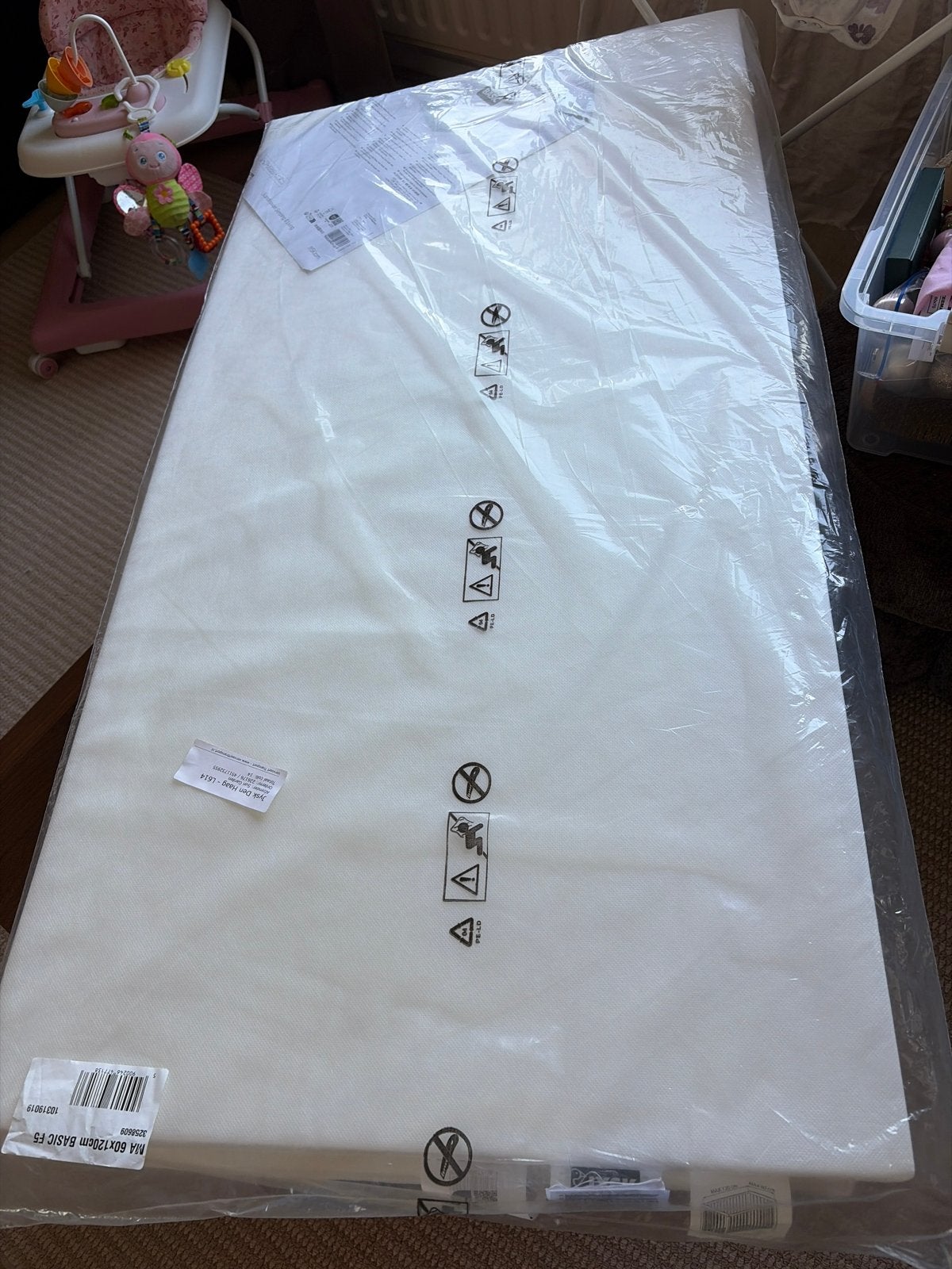 Jysk Baby foam matras 60x120 (nieuw en z.g.a.n.), Ophalen, Zo goed als nieuw, Ledikant