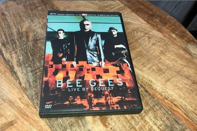 Bee Gees Live by Request dvd, Cd's en Dvd's, Dvd's | Muziek en Concerten, Alle leeftijden, Ophalen of Verzenden, Zo goed als nieuw