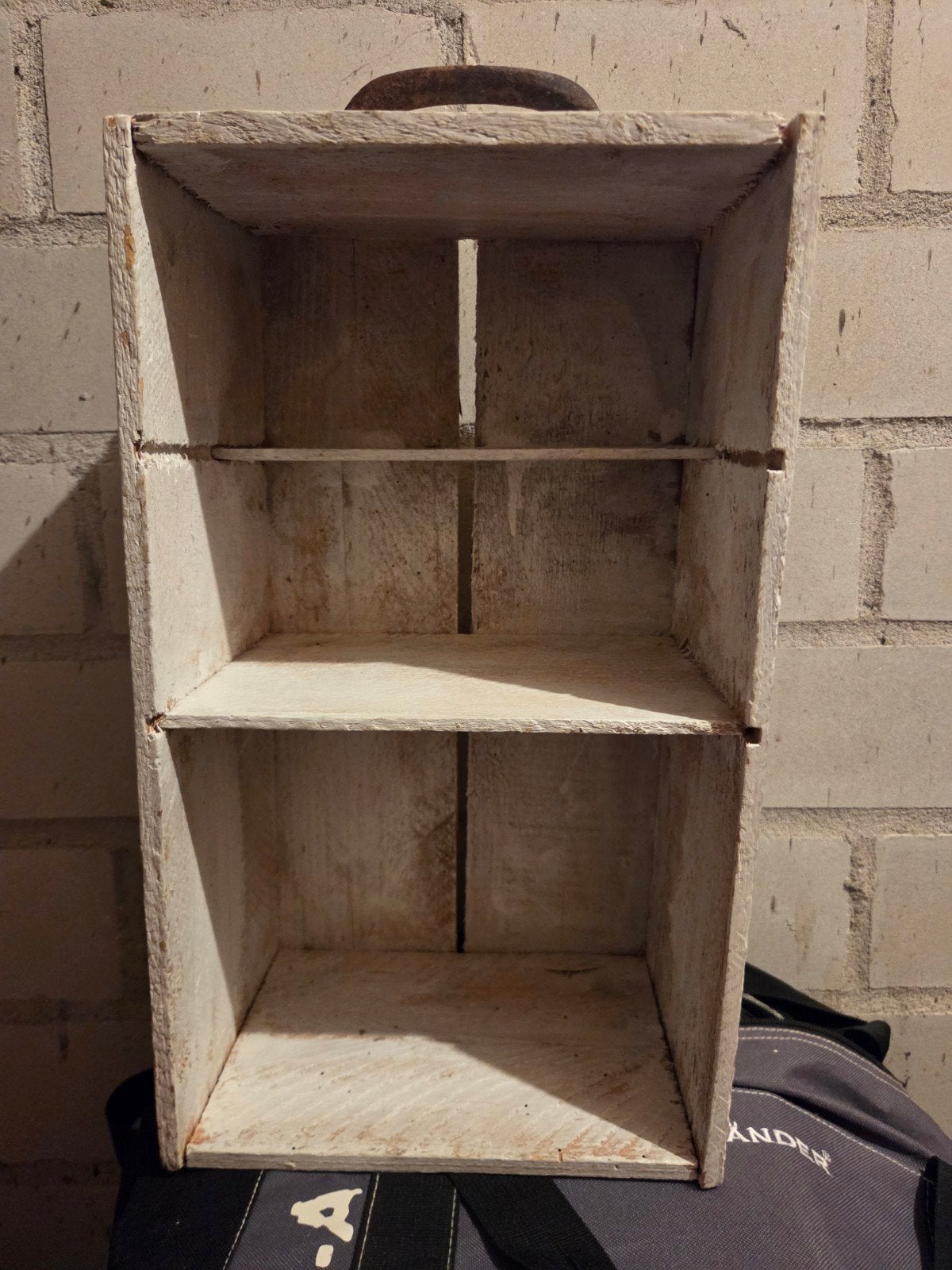 Houten opbergrekje met handvat, Ophalen, 50 – 75, Minder dan 50 cm, Gebruikt