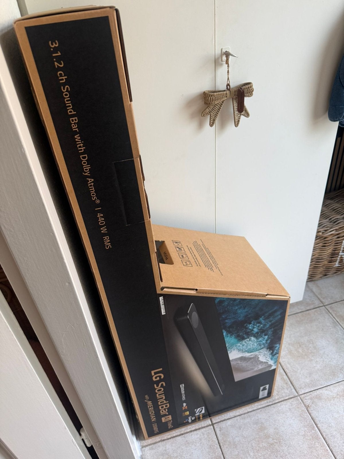 LG Soundbar 3.1.2ch met Dolby Atmos en 440W vermogen, Overige merken, Soundbar, 70 watt of meer, Nieuw