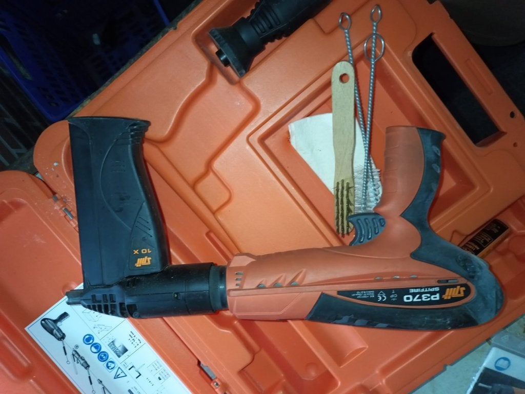 Nagel schiet machine Split P370 spitfire Teab, Ophalen, Zo goed als nieuw, Overige typen