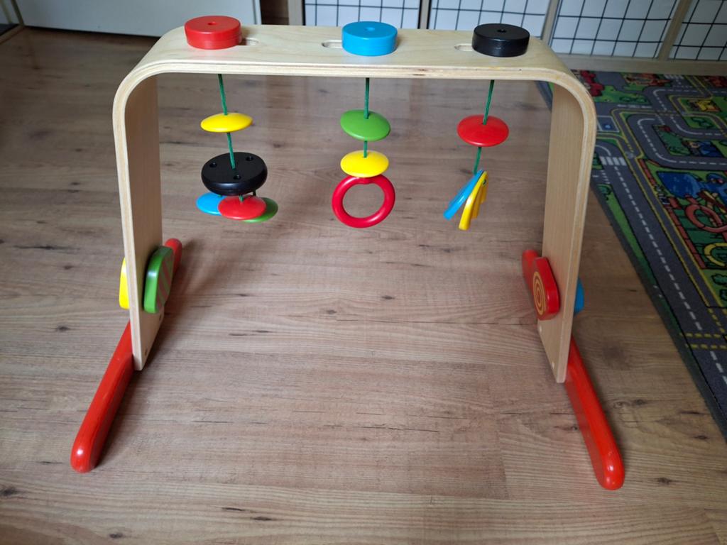 Houten Babygym met Kleurrijk Speelgoed, Kinderen en Baby's, Speelgoed | Babyspeelgoed, Ophalen