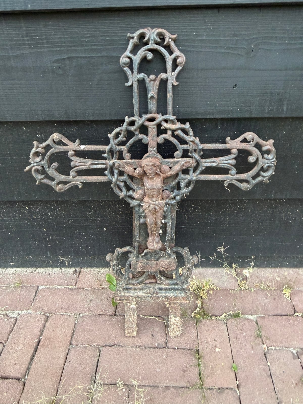Antiek Gietijzeren Kruis met Christusfiguur, Antiek en Kunst, Antiek | Religie, Ophalen