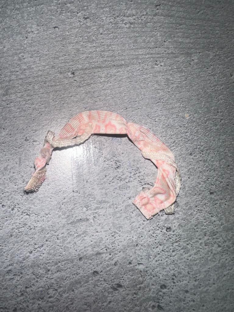 558 Barbie hoofdbandje/haarbandje, Verzamelen, Poppen, Ophalen of Verzenden, Gebruikt