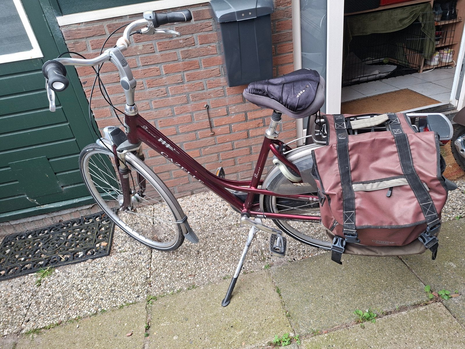 Gazelle fiets met 6 versnellingen en fietstassen, Ophalen, Gebruikt, Gazelle, Versnellingen