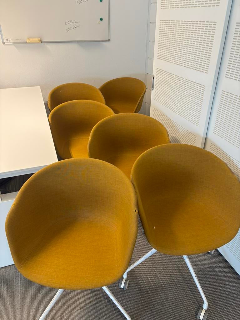 HAY AAC design vergaderstoelen 6 stuks. Met schade., Huis en Inrichting, Stoelen, Ophalen, Zo goed als nieuw, Wit