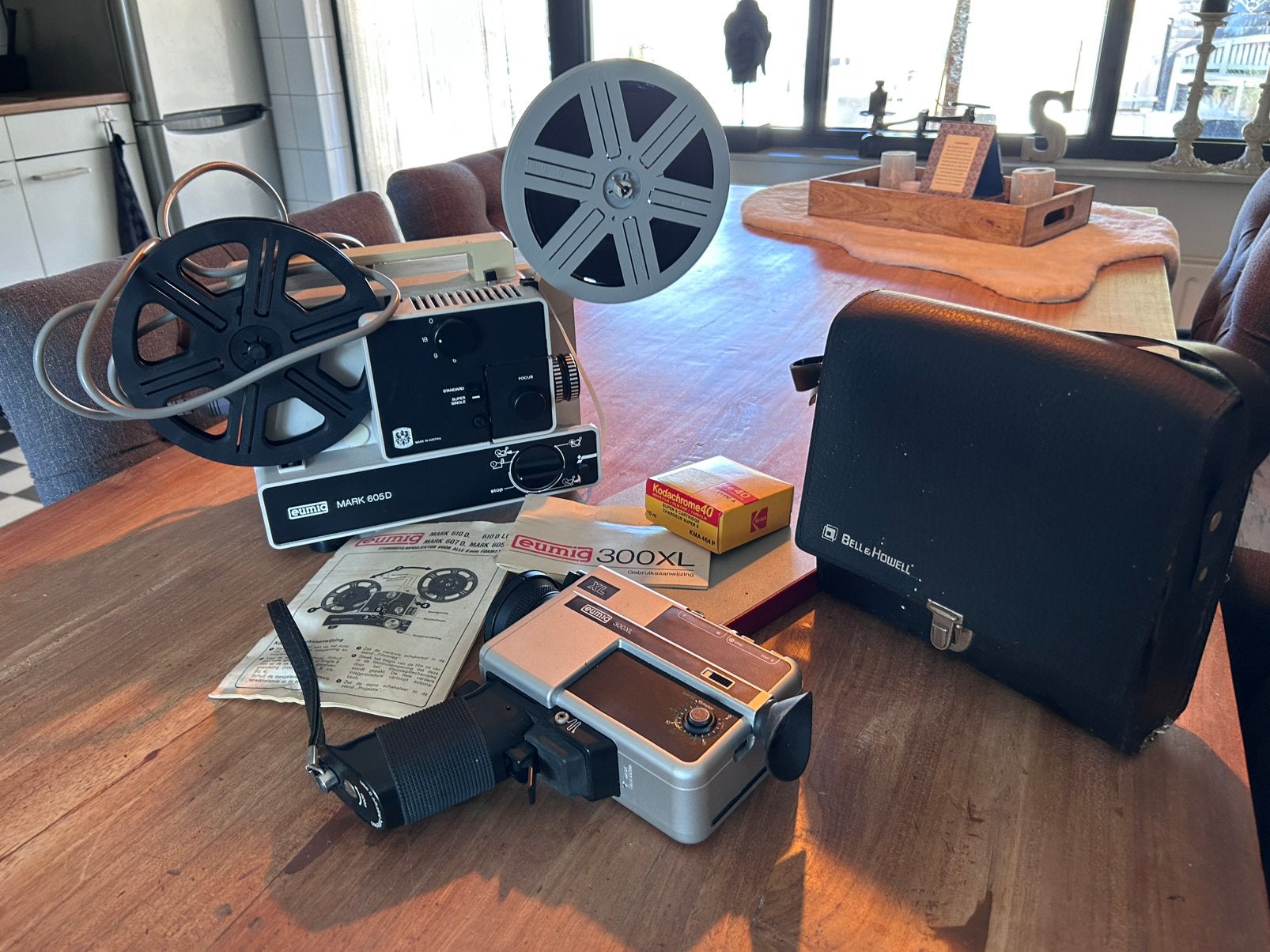 Eumig 300XL Super 8 camera + 605D projector + film, Verzamelen, Fotografica en Filmapparatuur, Ophalen, 1960 tot 1980, Projector