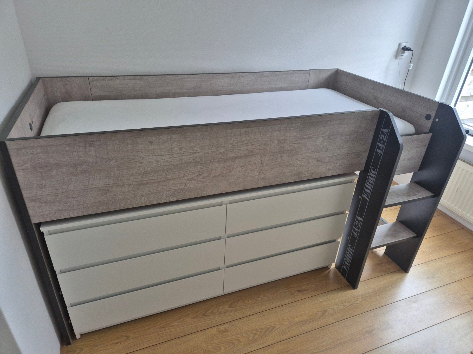 Halfhoogslaper met lades en opbergruimte, Ophalen, Gebruikt, 90 cm, Eenpersoons