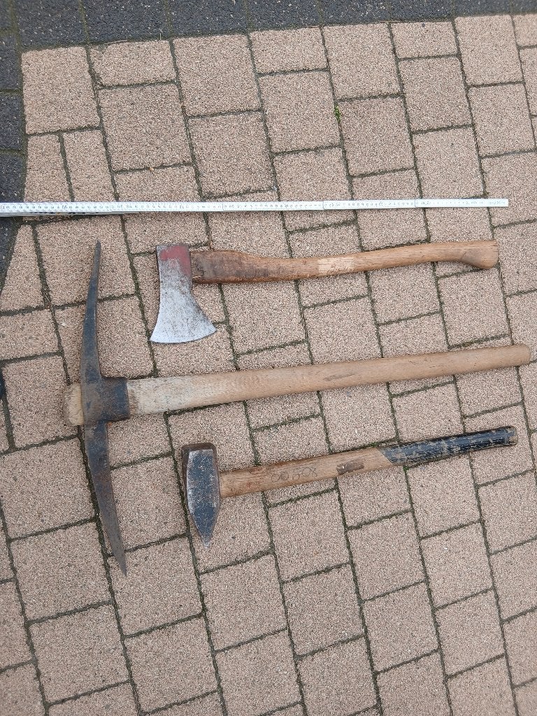 bijl, pikhouweel, sloophamer, Ophalen, Gebruikt