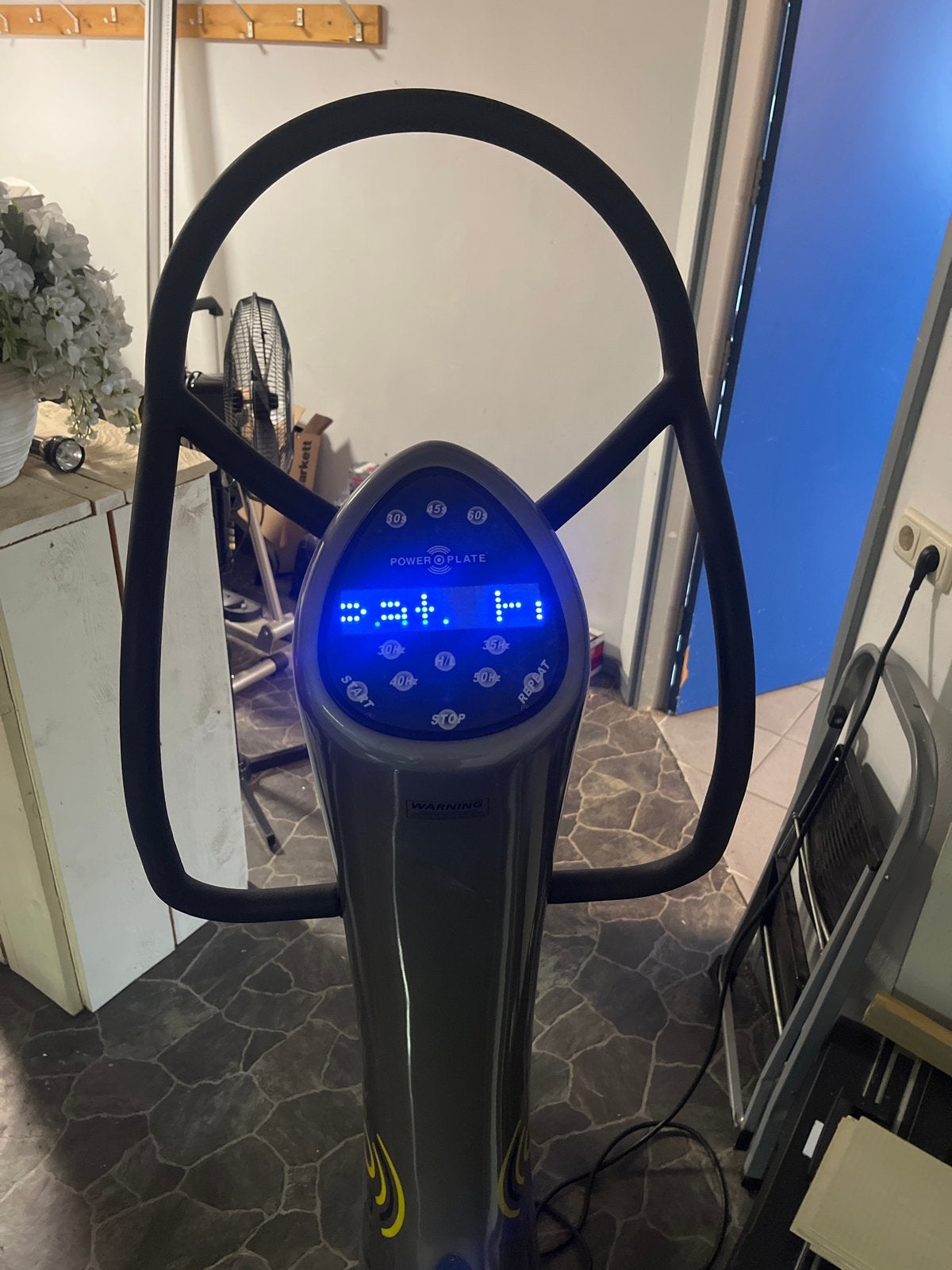 Power Plate Trilplaat - Zo goed als nieuw, Ophalen, Trilplaat, Armen, Zo goed als nieuw