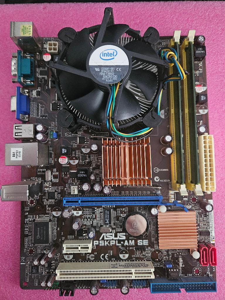 Retro MB Asus P5KPL-AM SE + CPU en 2 GB, Gebruikt, Intel, Socket 775, Ophalen of Verzenden