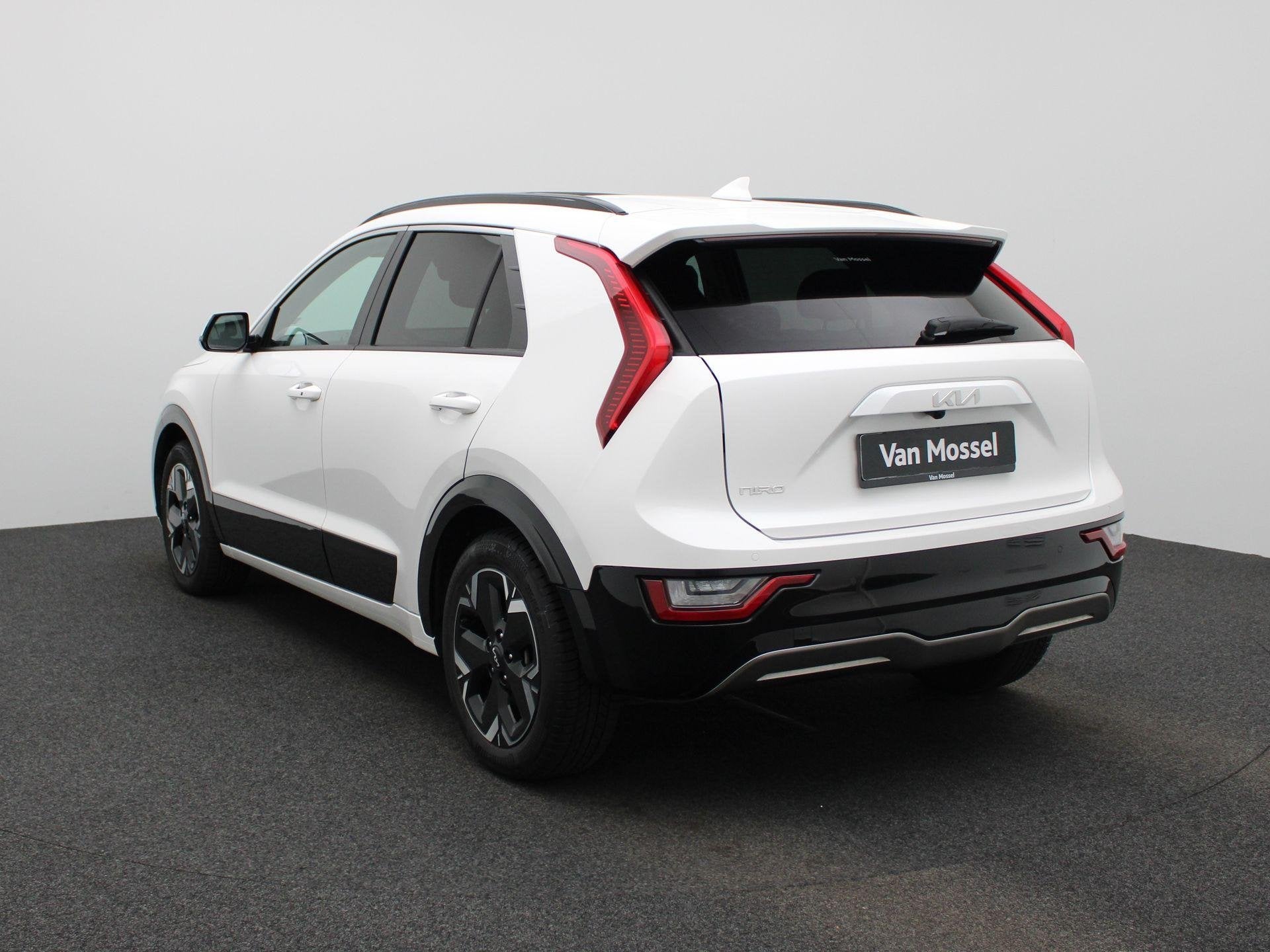 Kia Niro EV DynamicPlusLine 64.8 kWh 204PK | Schuif-/Kanteld, Auto's, Gebruikt, 750 kg, 1657 kg, Wit
