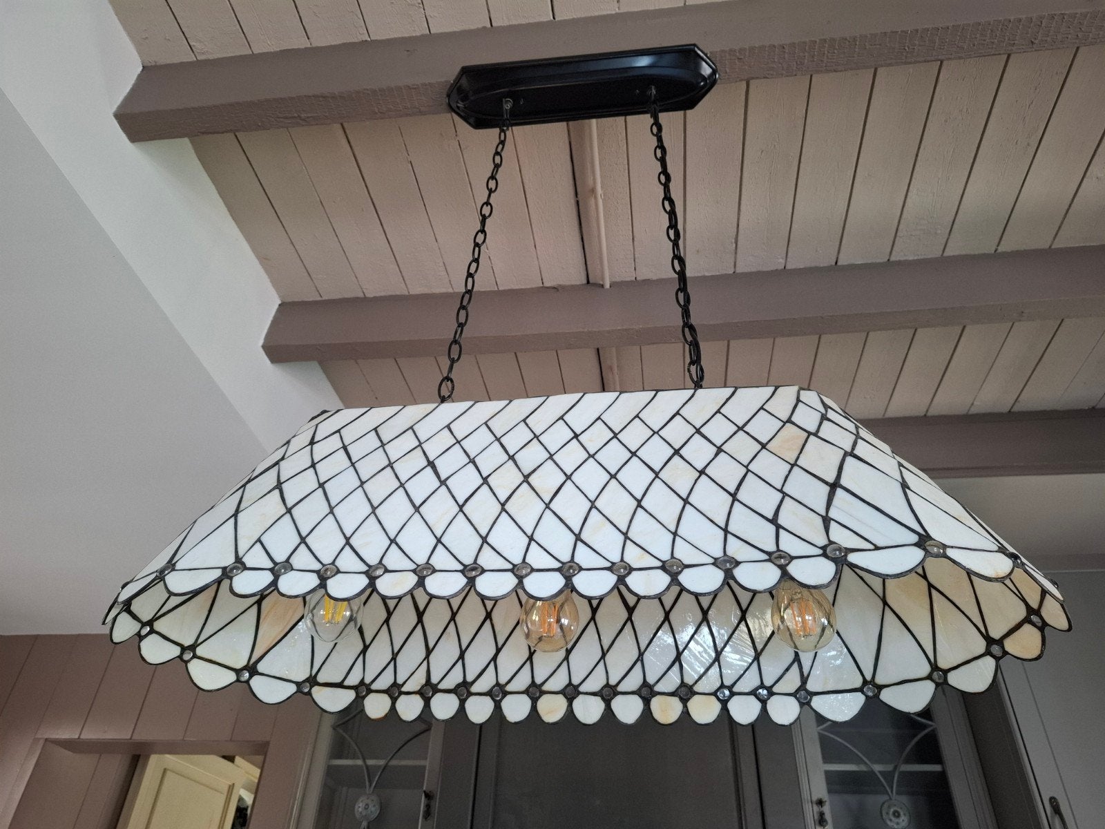 Klassieke Hanglamp Tiffany Stijl, Huis en Inrichting, Lampen | Hanglampen, Zo goed als nieuw, 50 tot 75 cm, Glas, Metaal, Ophalen of Verzenden