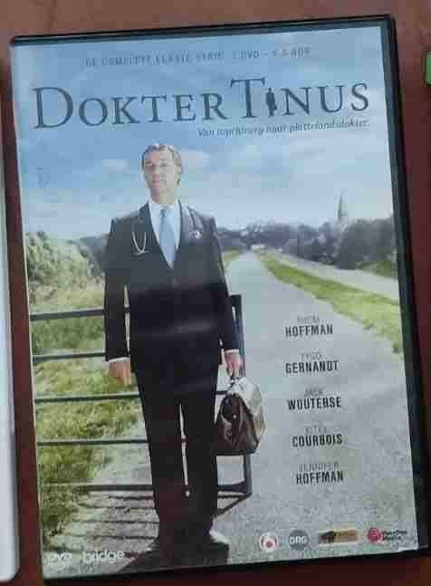 Dokter Tinus 6 DVD 's Seizoen 1 + 2, Cd's en Dvd's, Dvd's | Tv en Series, Alle leeftijden, Ophalen of Verzenden, Zo goed als nieuw