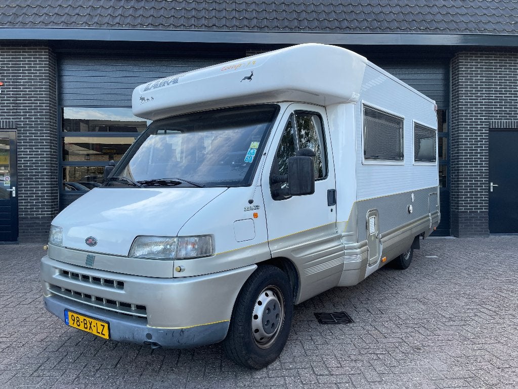 Laika Ecovip 7R , Fiat Ducato 2.8 TD, Fiat, Luifel, Treinzit, Bedrijf