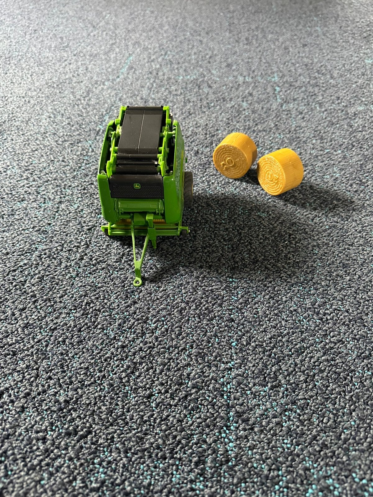 Siku John Deere balenpers met 2 balen, Ophalen, Zo goed als nieuw, Overige materialen