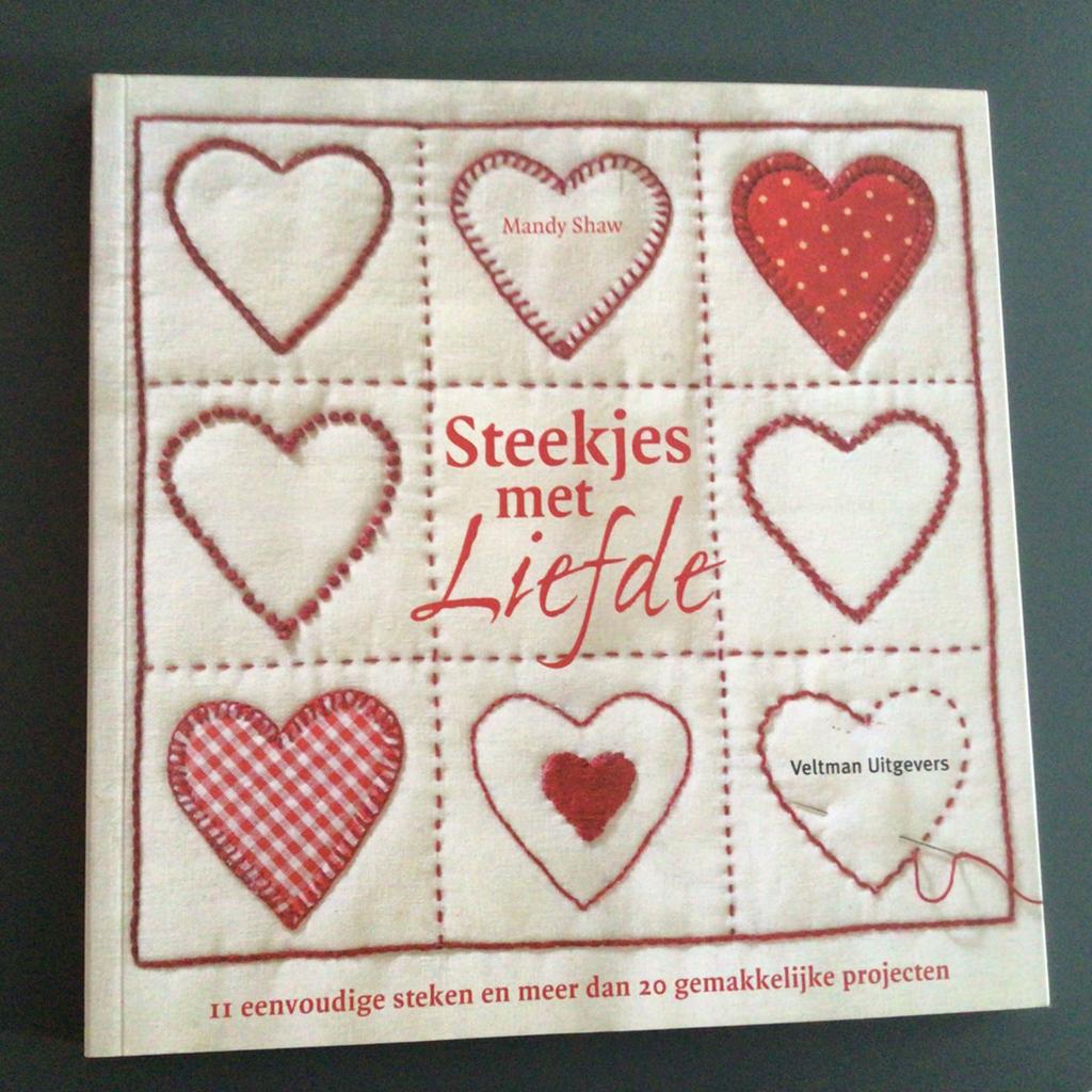 Mandy Shaw - Steekjes met liefde, Mandy Shaw, Ophalen of Verzenden, Zo goed als nieuw, Borduren en Naaien