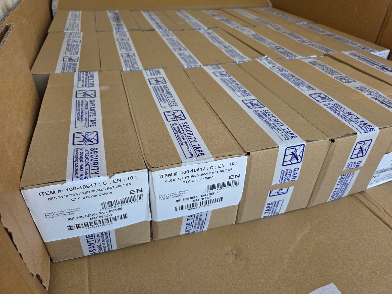Destined Rivals Booster Box Case sealed, Ophalen of Verzenden, Nieuw, Boosterbox, Foil