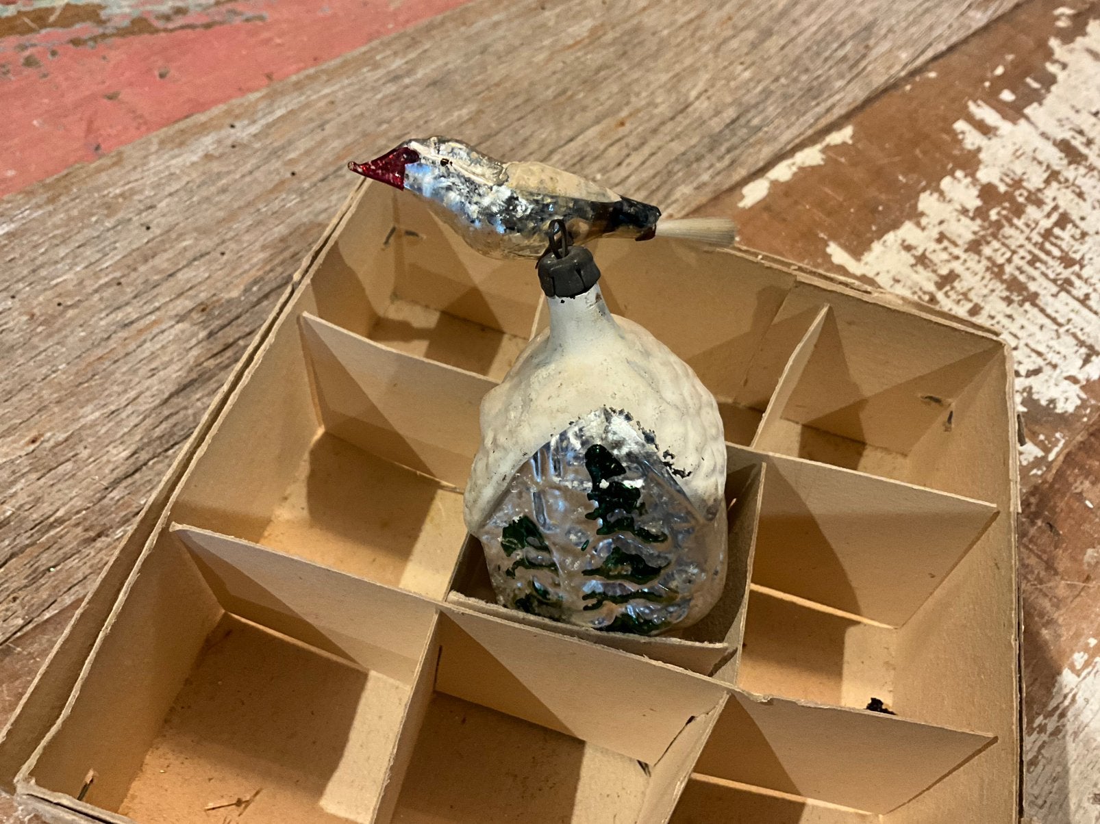 ANTIEKE KERSTBAL VOGEL OP HUISJE ZILVER, Diversen, Ophalen of Verzenden, Gebruikt