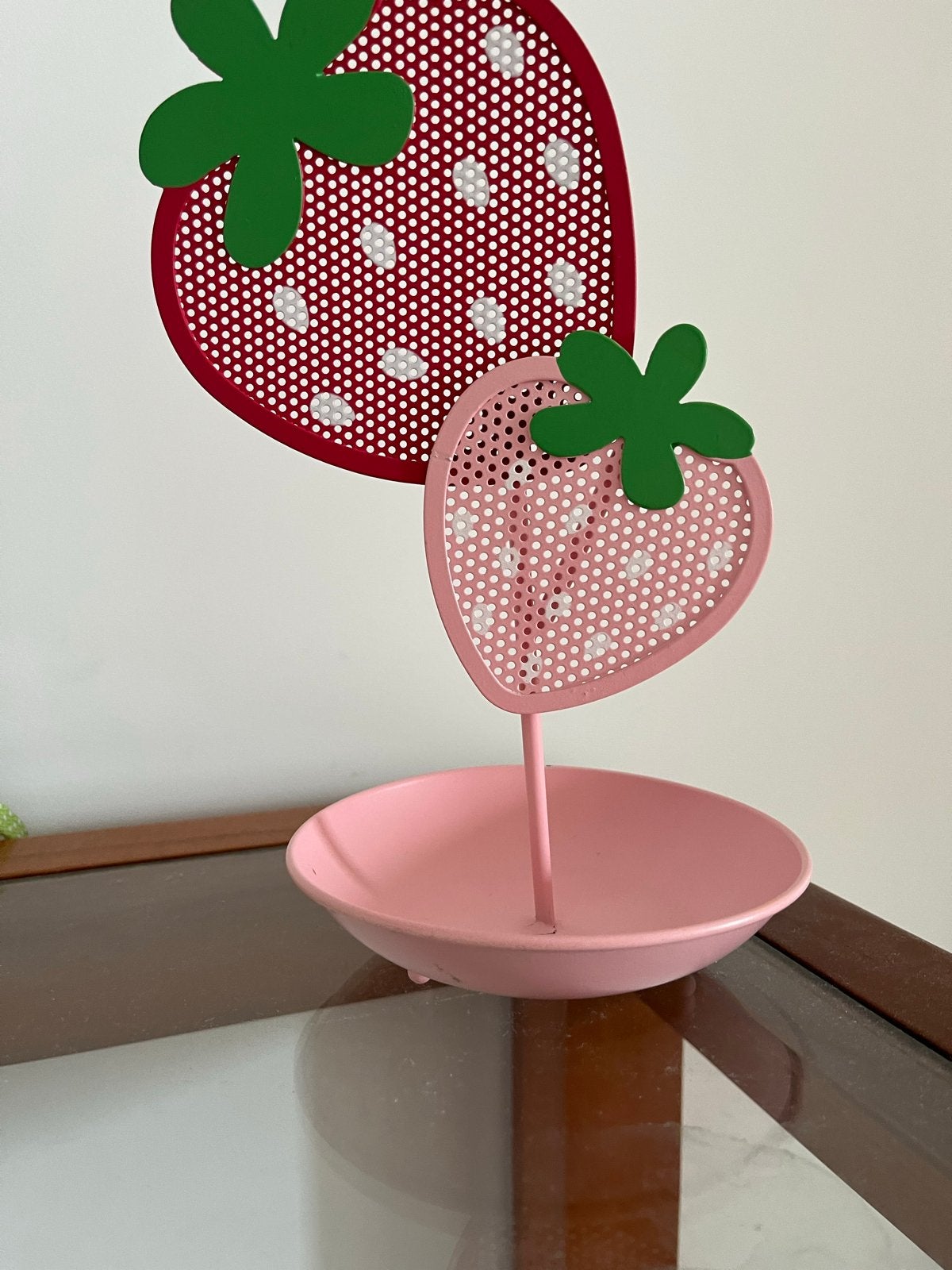 Leuke aardbei oorbellenhouder, Ophalen, Nieuw, Roze, Overige materialen