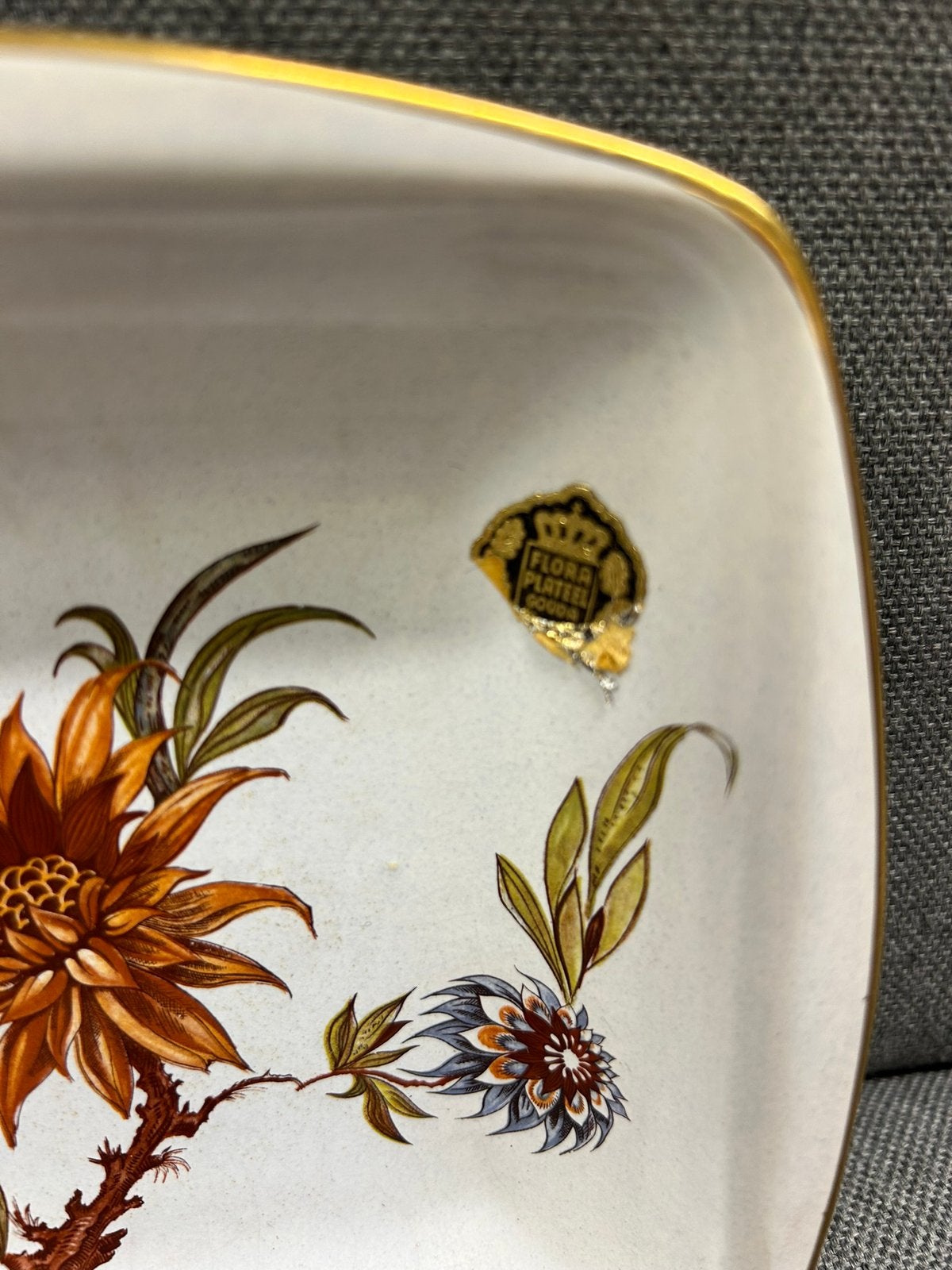 Vintage noten schaaltjes, 7delig Flora Keramiek Gouda Dalia, Antiek en Kunst, Ophalen of Verzenden