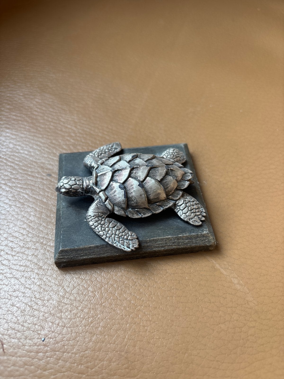 Verzilverde zeeschildpad van het Wereld Natuur Fonds, Ophalen of Verzenden, Zo goed als nieuw, Reptiel of Amfibie, Beeldje of Figuurtje