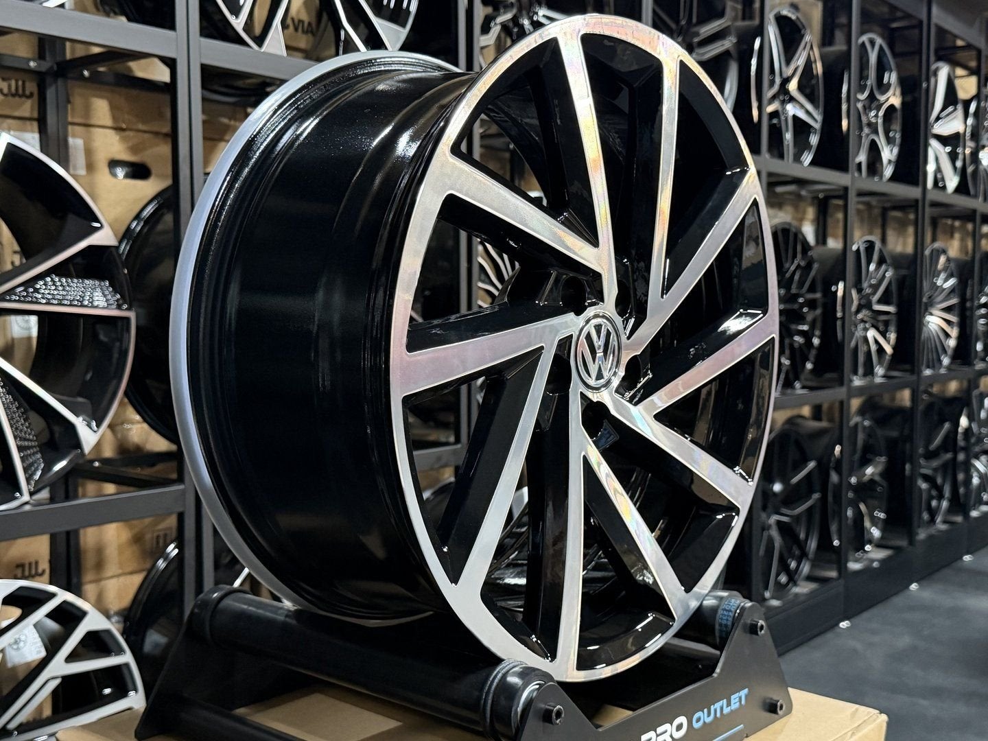 17'' Volkswagen SPIELBERG 5X100 Polo 2G AUDI A1 Seat SKODA, Auto-onderdelen, Velg(en), -, -, Nieuw