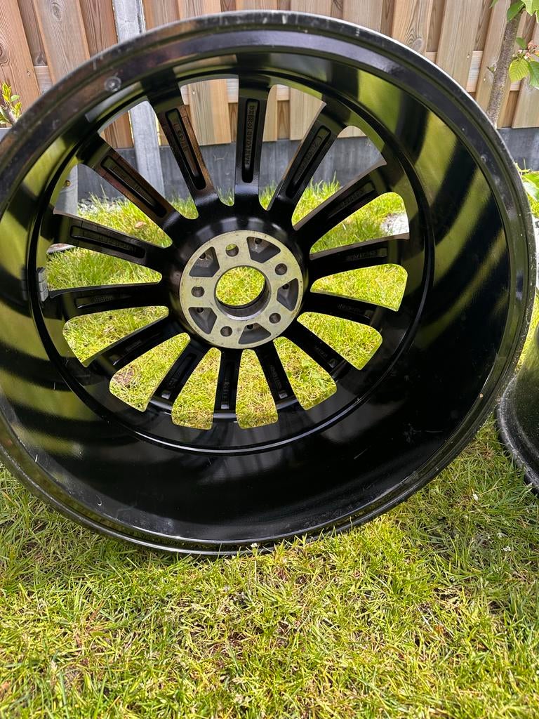 2-Mille Miglia MM047S Gloss Black/Polished 20 inch velgen, Auto-onderdelen, Banden en Velgen, Ophalen, Velg(en), Nieuw, Personenwagen