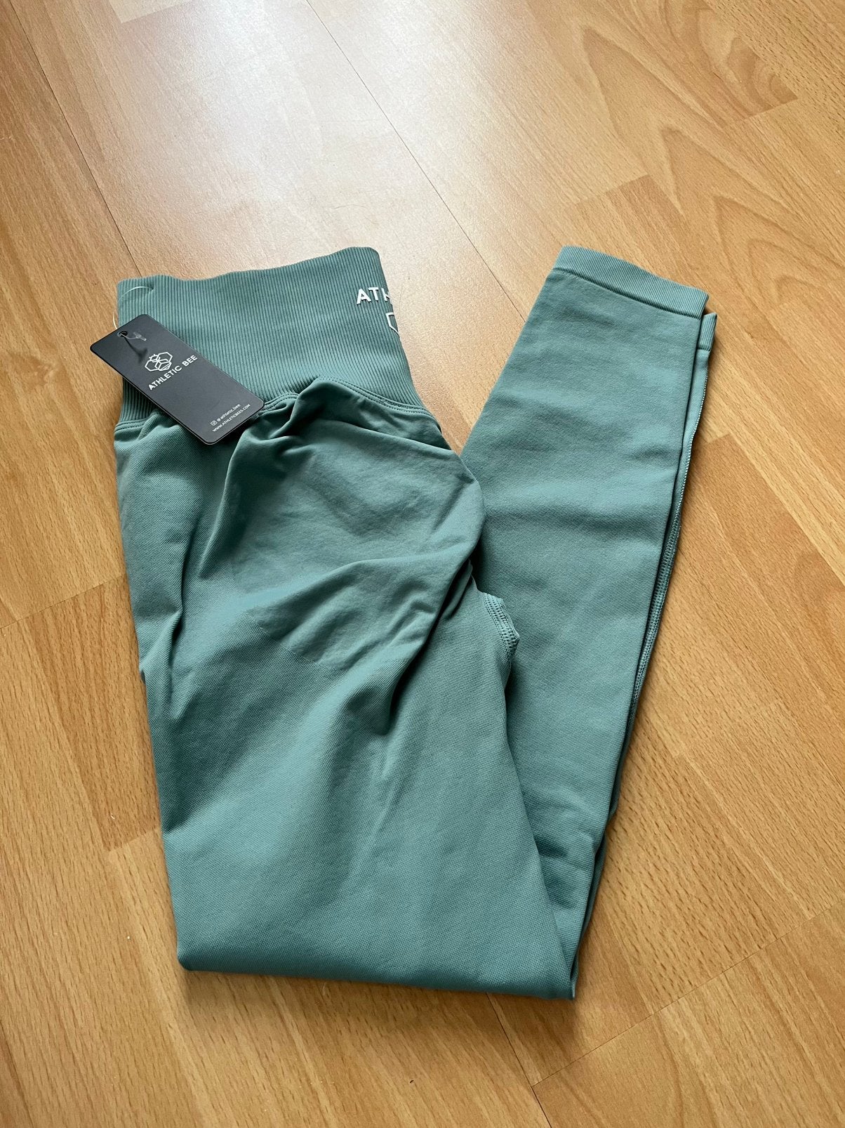 Athletic Bee Legging Maat M - Nieuw met kaartje Licht groen, Kleding | Dames, Leggings, Maillots en Panty's, Legging, Maat 40/42 (M)
