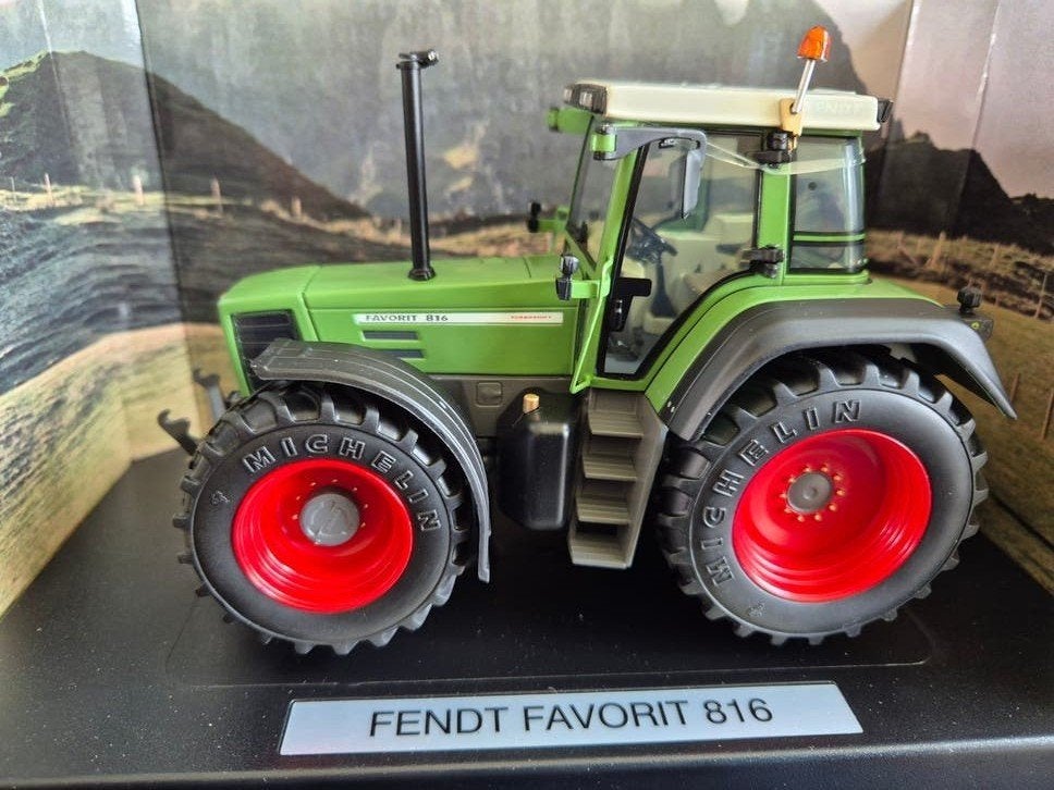 Fendt Favorit 816.  WEISE TOYS, Ophalen of Verzenden, Nieuw