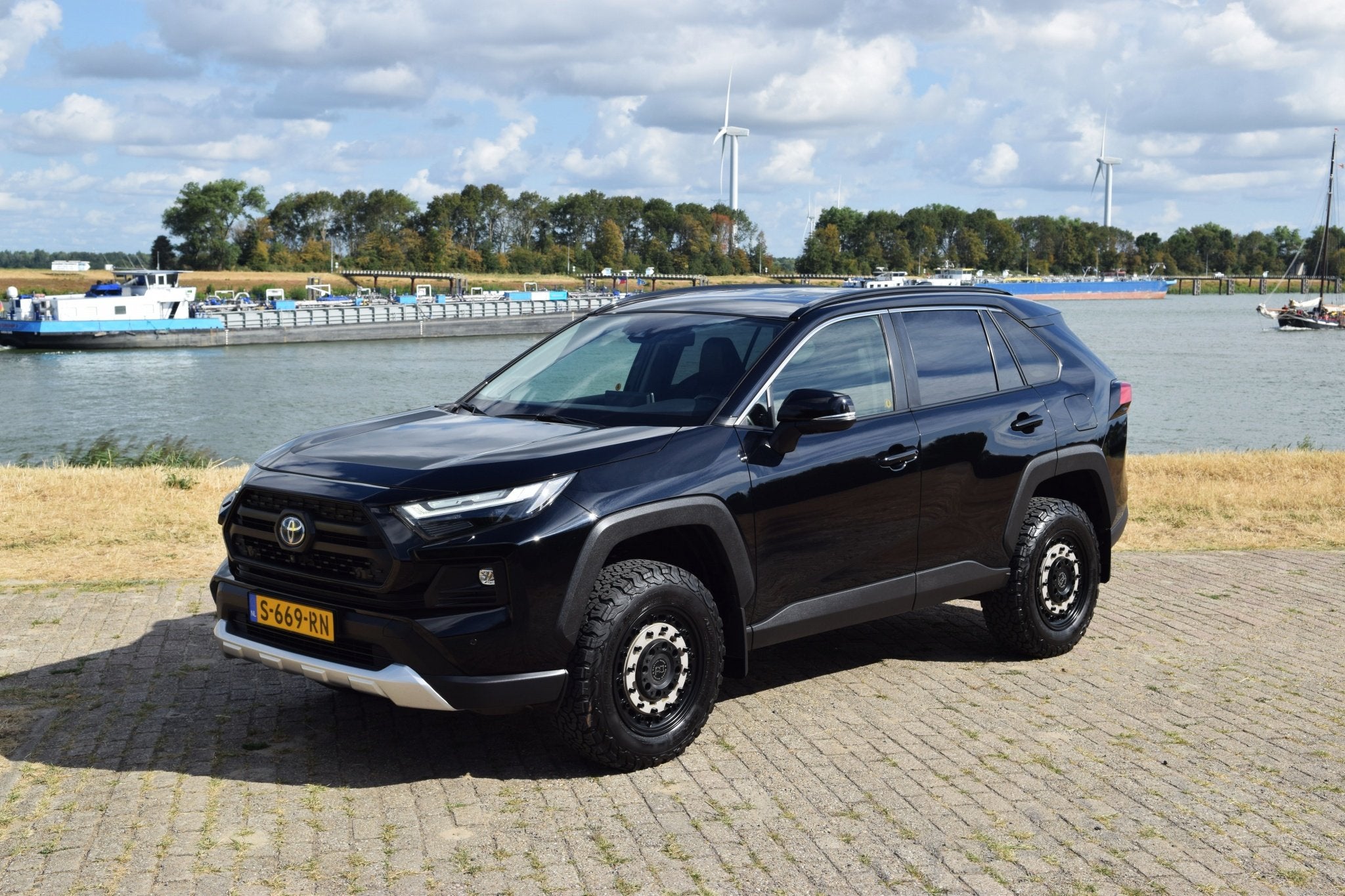 Toyota RAV4 2.5 Hybrid AWD ADV. (bj 2022, automaat), Automaat, Gebruikt, Euro 6, 4 cilinders
