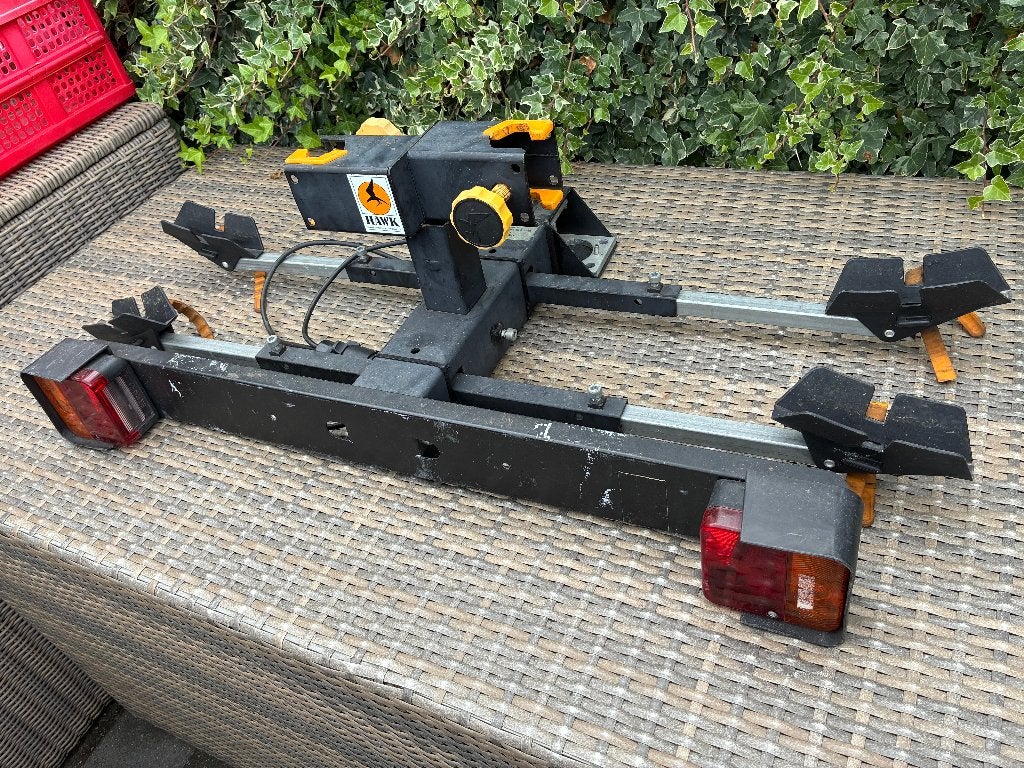 Hawk Fietsebdrager, Auto diversen, Fietsendragers, Gebruikt, Trekhaakdrager, 2 fietsen, Brede banden, Ophalen