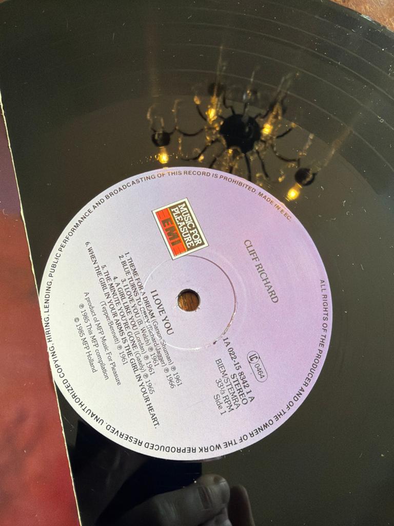 Cliff Richard - I Love You (Vinyl LP), Ophalen of Verzenden, 1980 - 1989, Zo goed als nieuw, 12 inch