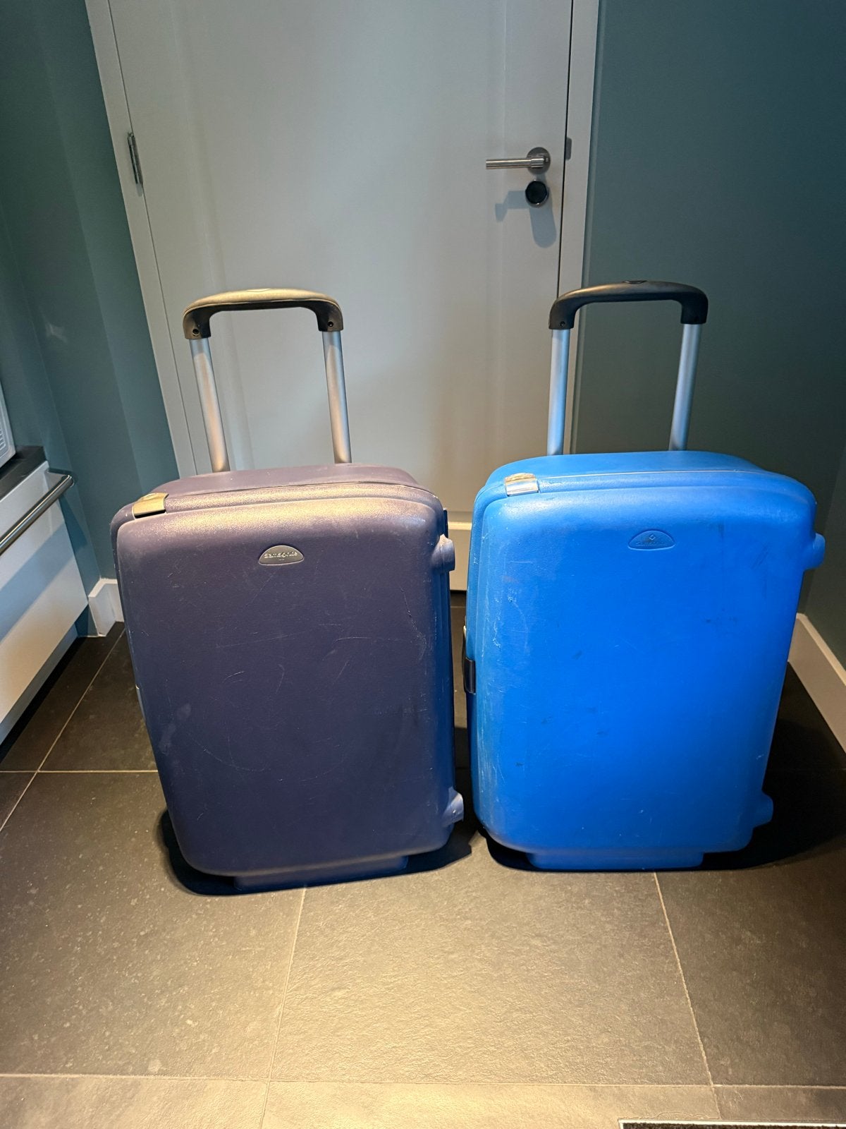 2 gebruikte Samsonite koffers (72x49x27 cm), Sieraden, Tassen en Uiterlijk, Gebruikt, Hard kunststof, 45 tot 55 cm, Ophalen of Verzenden