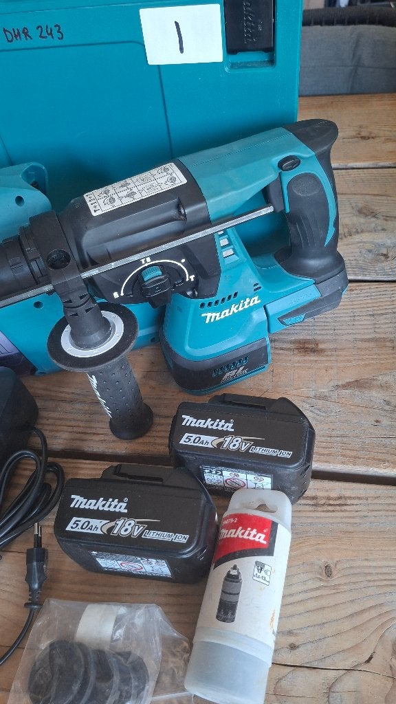Makita DHR242 + DHR243 accu boormachine met stofafzuiging, ., Ophalen of Verzenden, Zo goed als nieuw, .