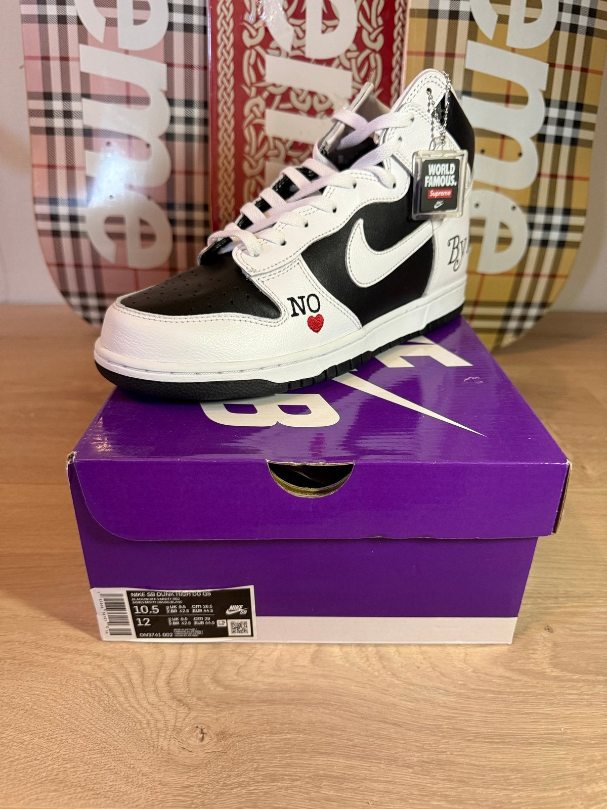 Nike SB Dunk High OG x Supreme “Black/White”, Ophalen of Verzenden, Nieuw, Zwart, Sneakers of Gympen