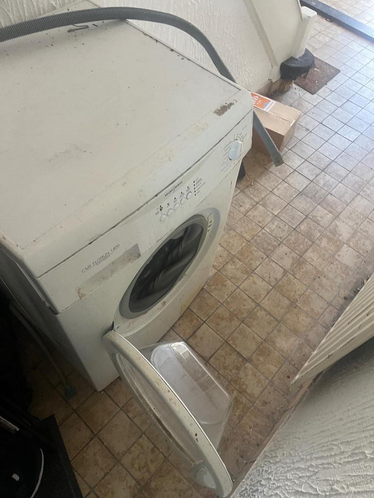 Used Washing machine, Ophalen, 1200 tot 1600 toeren, Gebruikt, Energieklasse A of zuiniger