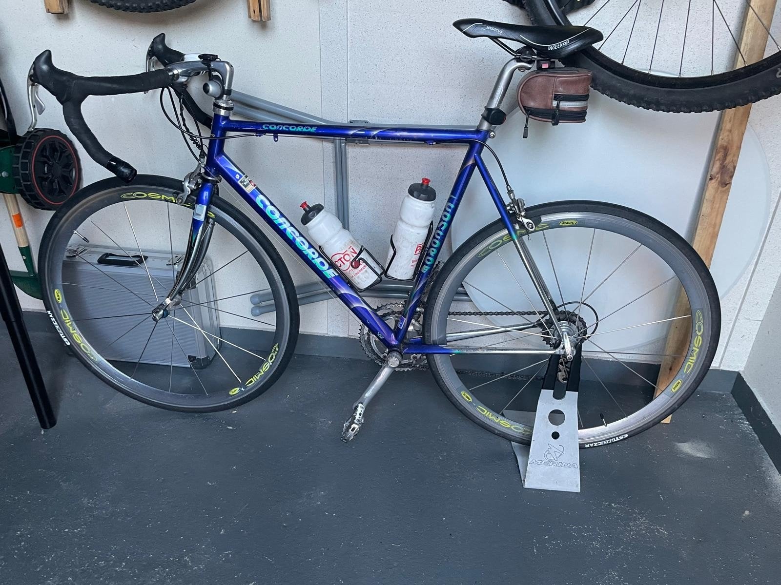 Steun fiets standaard achtervork, Ophalen