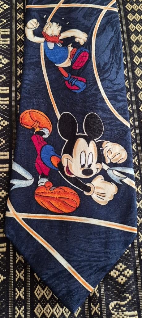 Mickey Mouse, Donald Duck en Goofy Disney stropdas Atletiek, Ophalen of Verzenden, Donald Duck, Nieuw, Overige typen