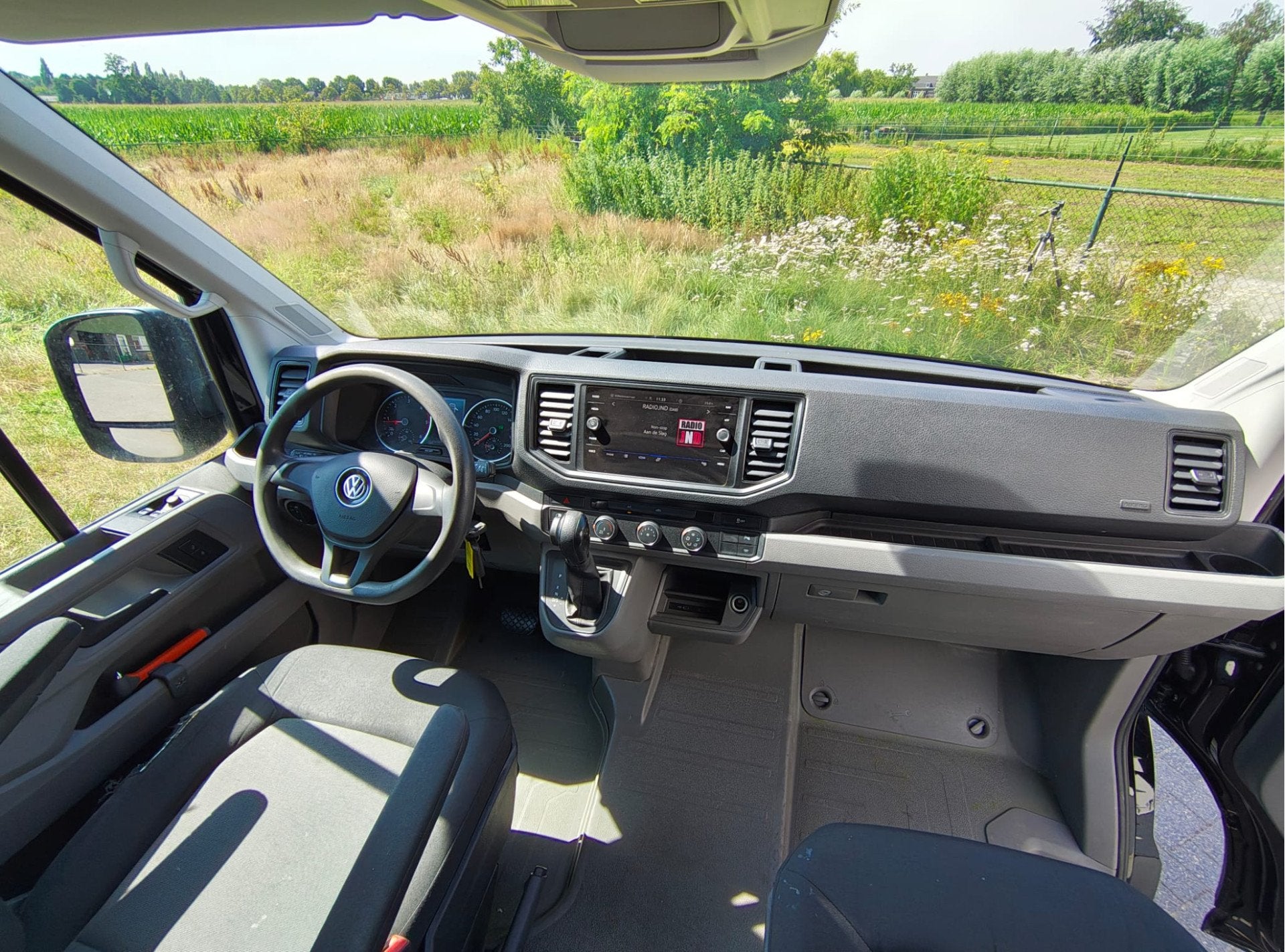 Volkswagen Crafter 35 2.0TDI 141PK Automaat L4H3 2X Schuifde, Stof, Gebruikt, Volkswagen, Zwart
