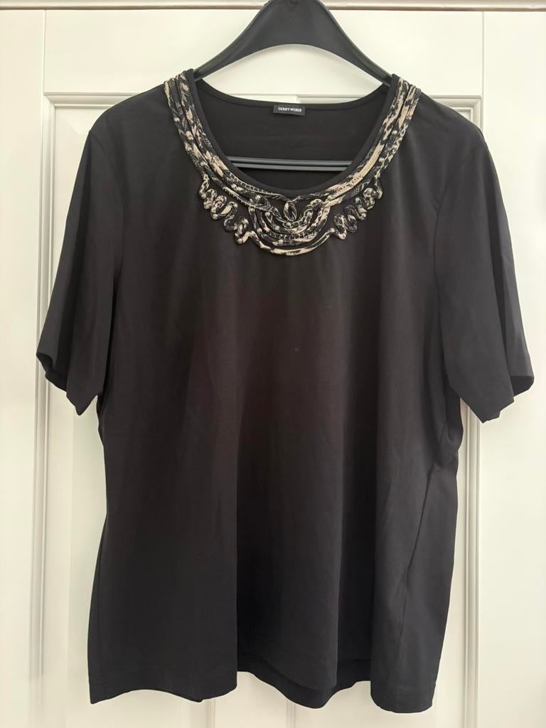 Zwart shirt van Gerry Weber met leuke halsafwerking zgan, Kleding | Dames, Grote Maten, Ophalen of Verzenden, Zo goed als nieuw