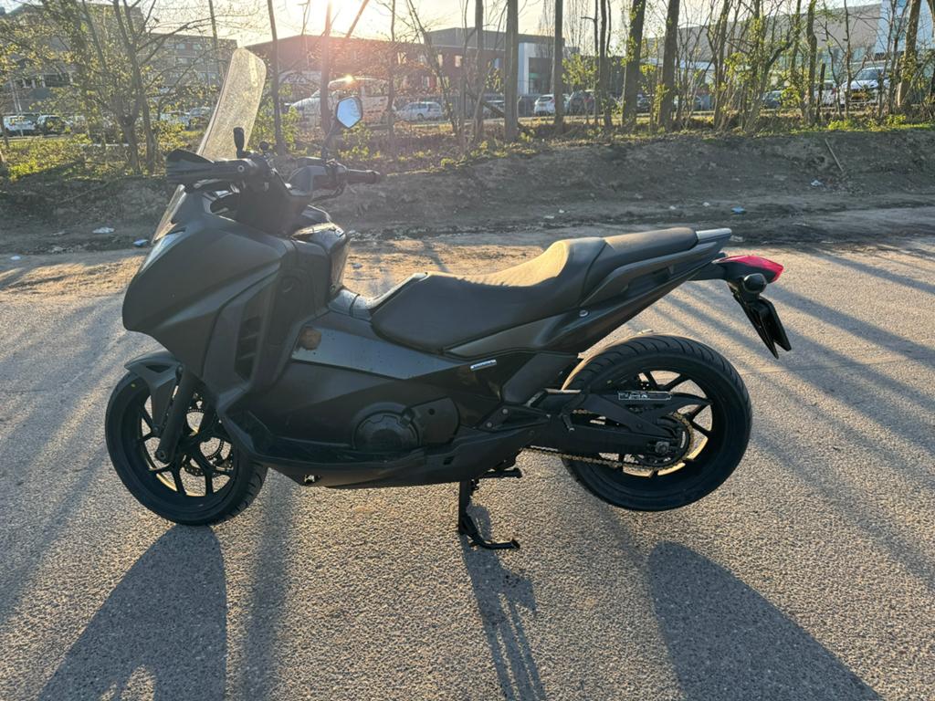 Honda nc750d dct automaat zelfde motor als x adv 750 !! Tmax, Motoren, Motoren | Honda, Particulier, Scooter
