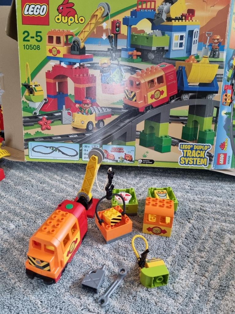Duplo 10508 Treinset met veel rails (niet compleet), Kinderen en Baby's, Speelgoed | Duplo en Lego, Gebruikt, Inclusief extra onderdelen