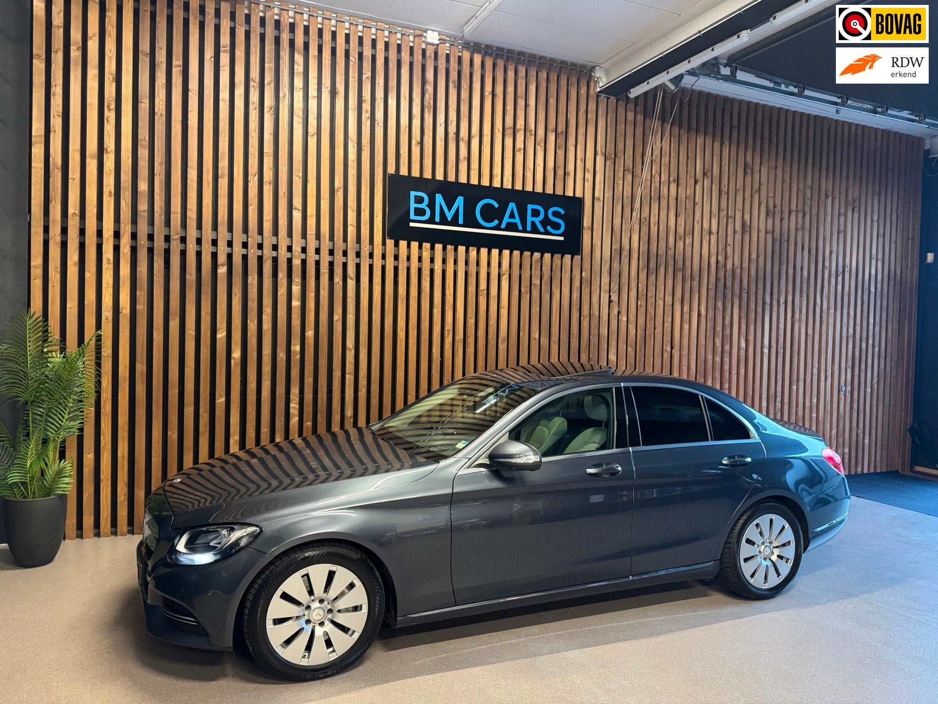 Mercedes-Benz C-klasse 350 e Lease Edition Schuifdak, headup, Auto's, Mercedes-Benz, Achterwielaandrijving, Gebruikt, Euro 6, Plug-in hybride