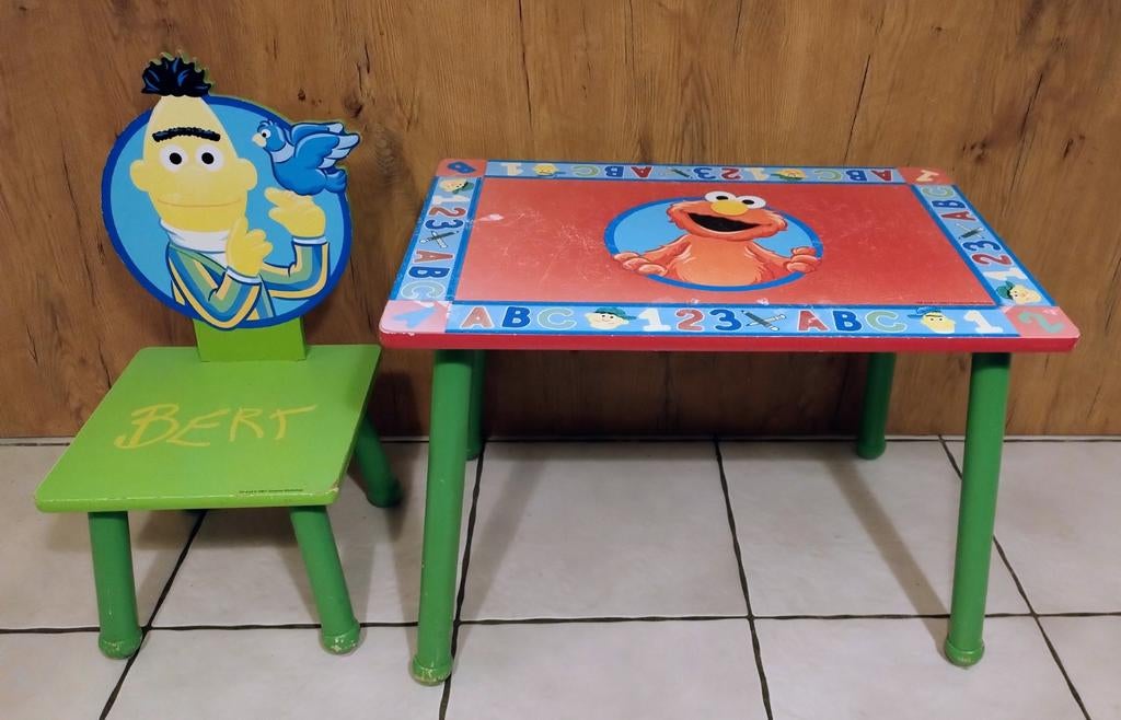 Sesamstraat kinder tafel en stoel set Bert & Elmo, Ophalen, Gebruikt, Tafel(s) en Stoel(en)