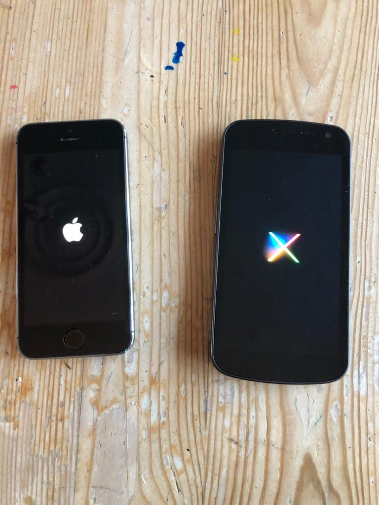 Mix Mobiele telefoons + collectors item!, Gebruikt, Ophalen of Verzenden, Zonder simlock, Zonder abonnement