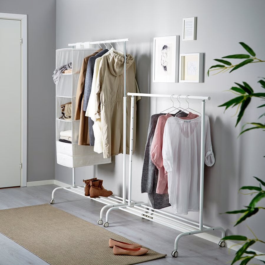 Two rolling cloths racks with shelves, Huis en Inrichting, Kasten | Kledingkasten, Zo goed als nieuw, Minder dan 100 cm, 25 tot 50 cm