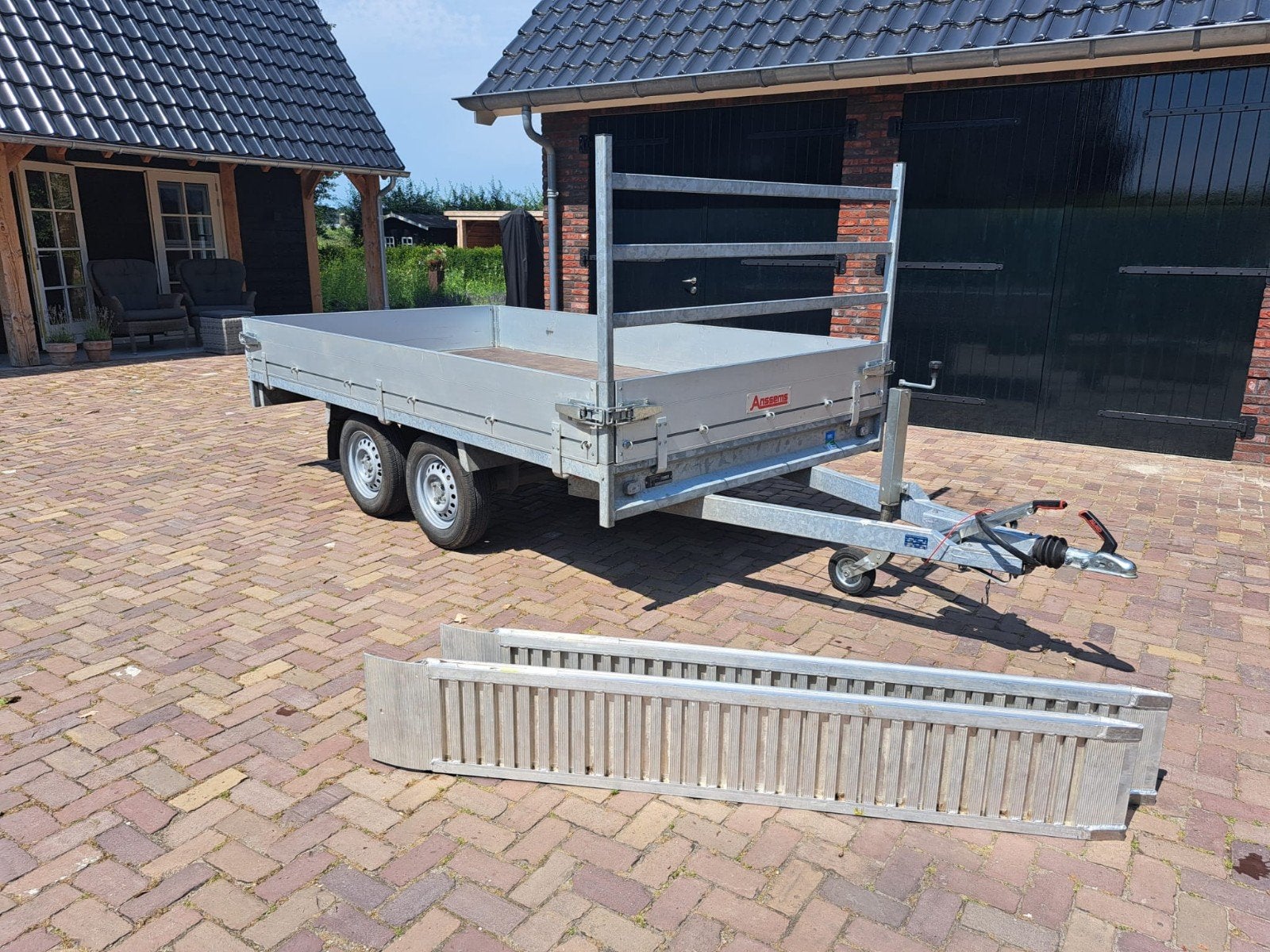 Anssems PSX2000 325x178 met 2000kg rijplaten, Ophalen